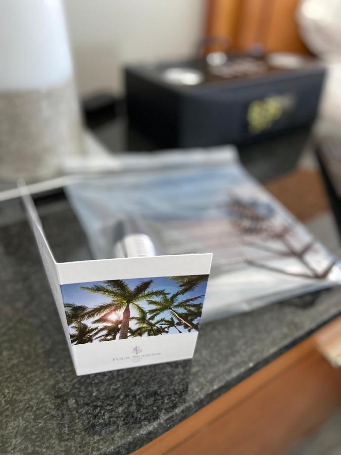 Four Seasons Hotel Miami - Luxury Private Residences 外观 照片