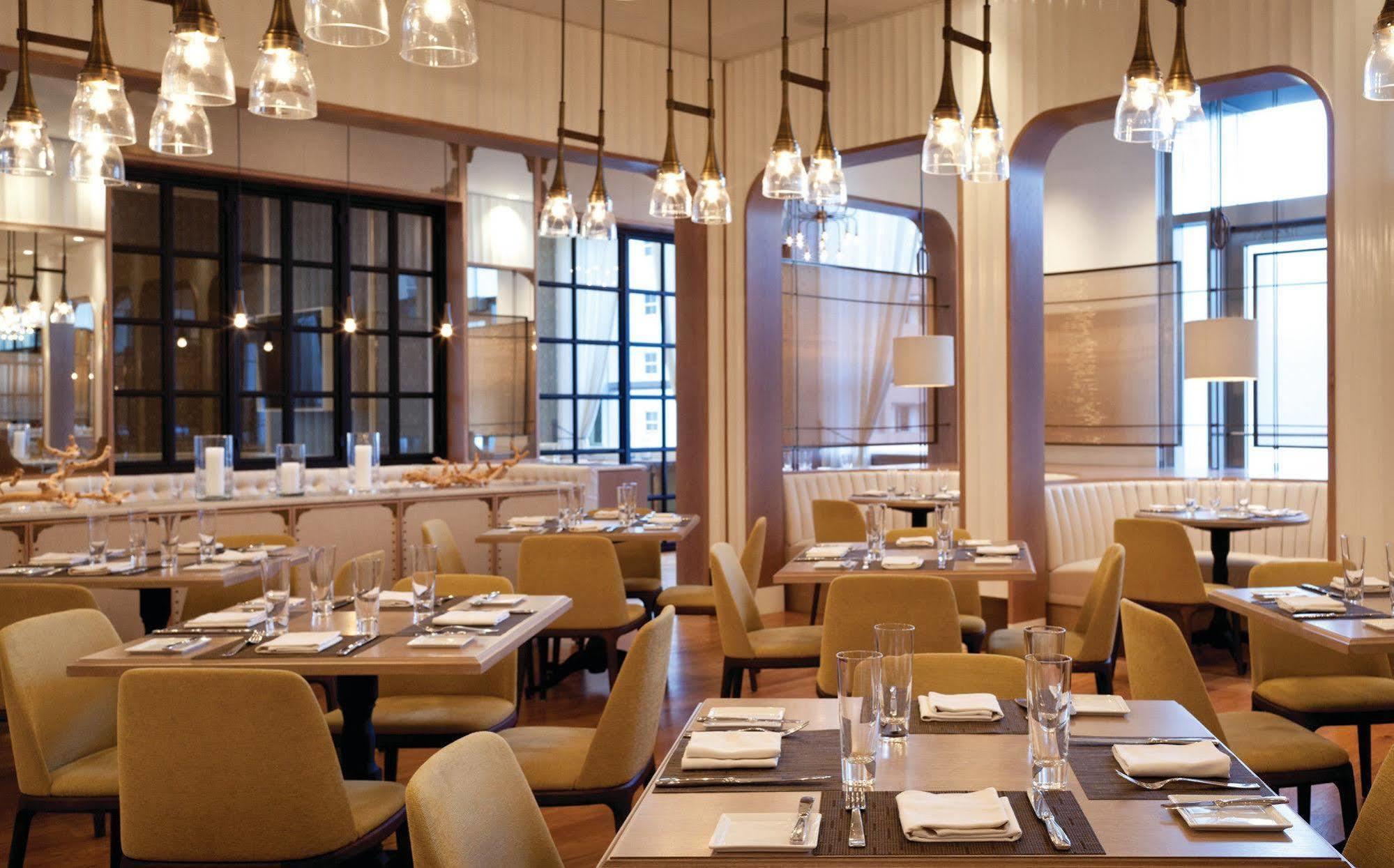 Four Seasons Hotel Miami - Luxury Private Residences 外观 照片